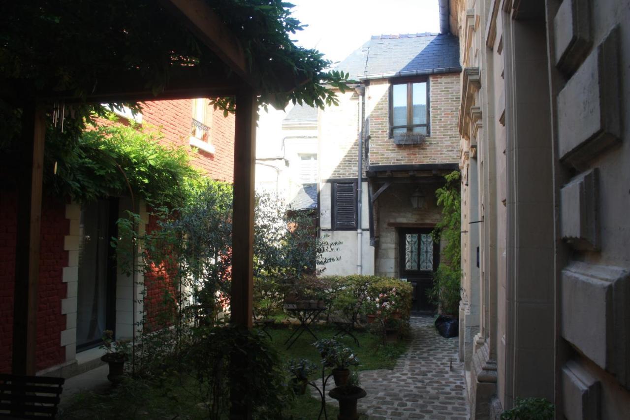 Apartamento Le Refuge Des Cordeliers Laon Exterior foto