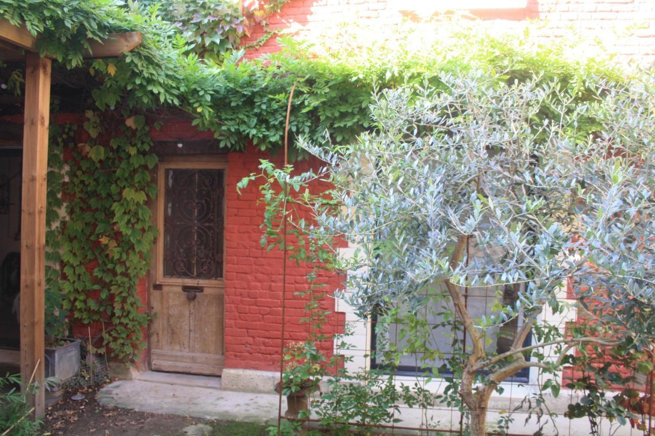 Apartamento Le Refuge Des Cordeliers Laon Exterior foto