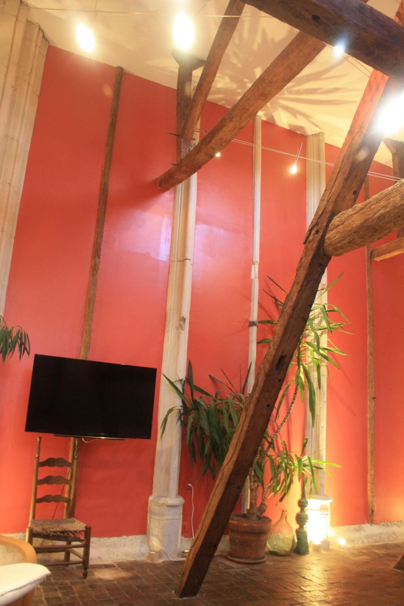 Apartamento Le Refuge Des Cordeliers Laon Habitación foto