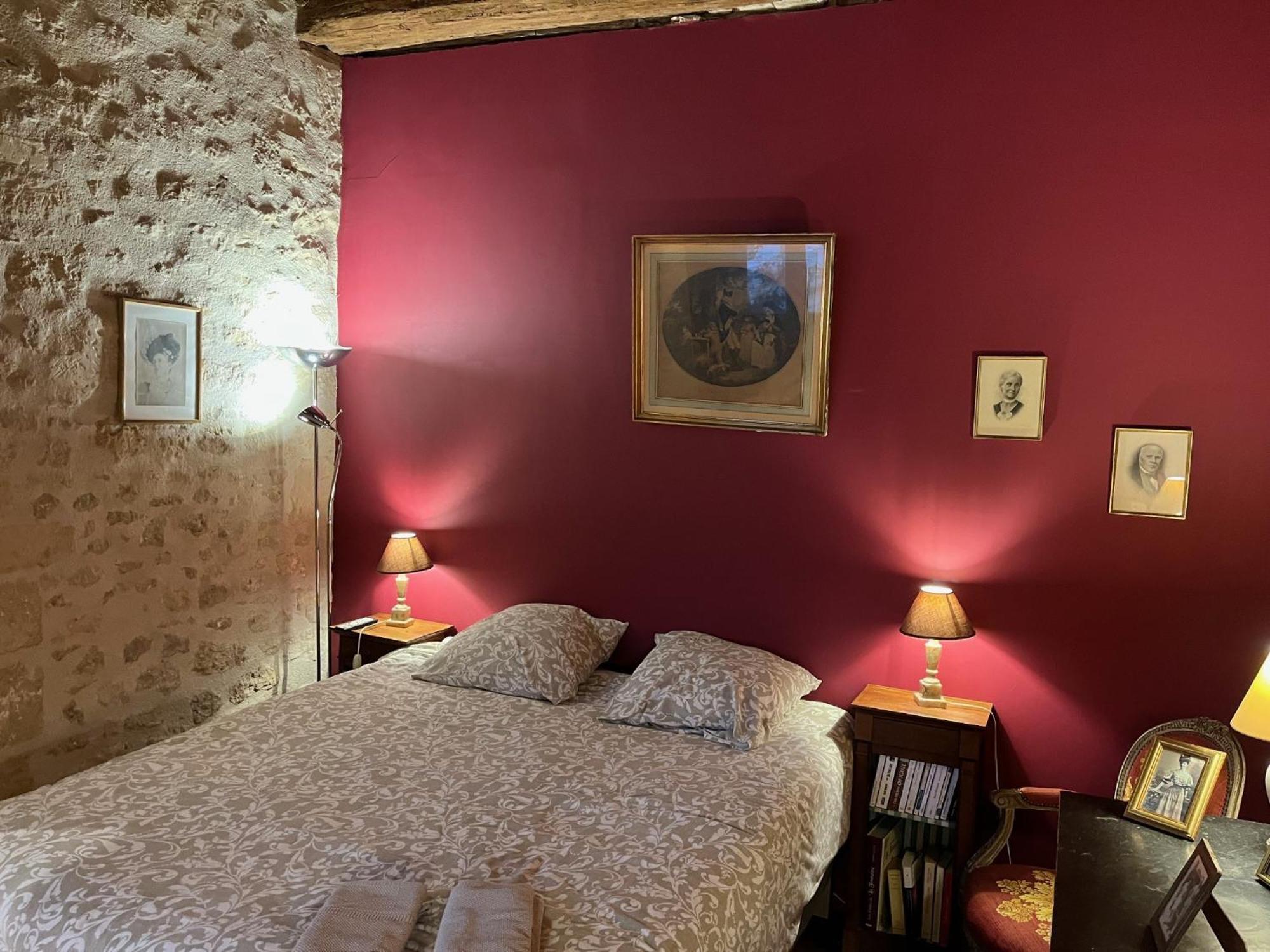 Apartamento Le Refuge Des Cordeliers Laon Habitación foto