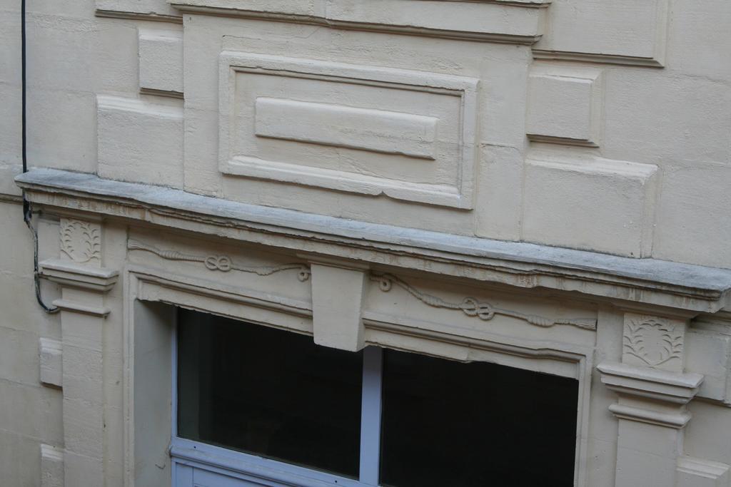 Apartamento Le Refuge Des Cordeliers Laon Exterior foto