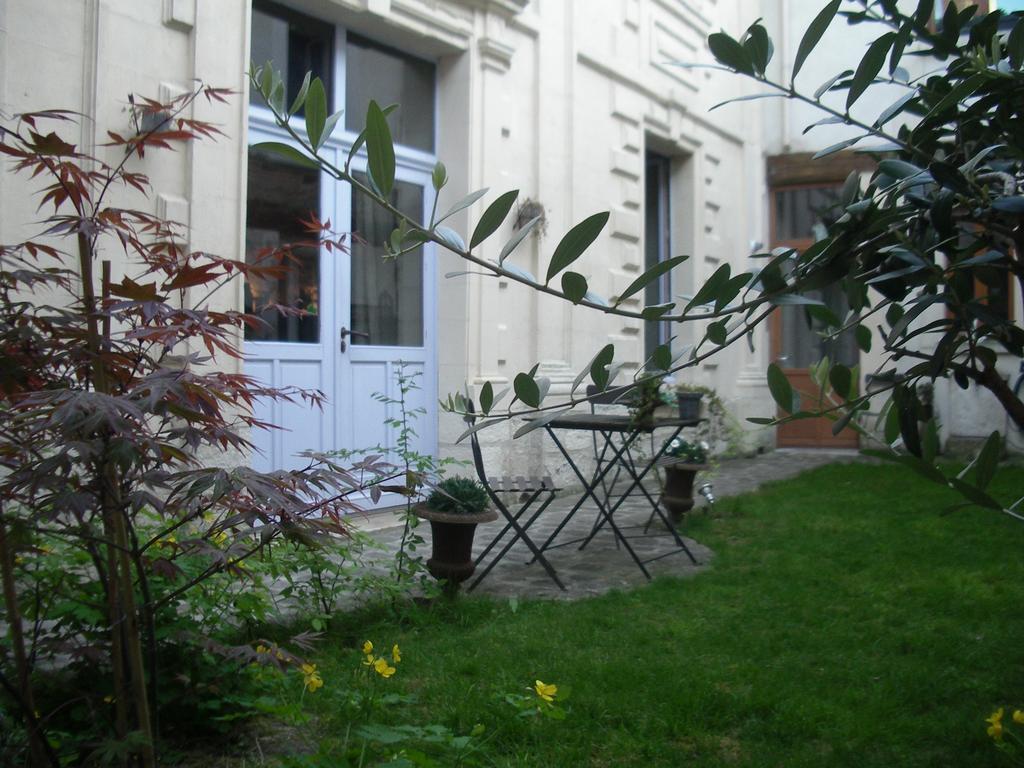Apartamento Le Refuge Des Cordeliers Laon Exterior foto