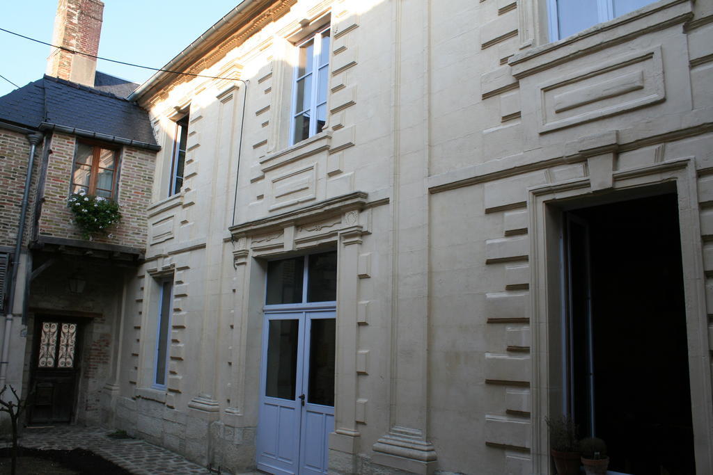 Apartamento Le Refuge Des Cordeliers Laon Exterior foto