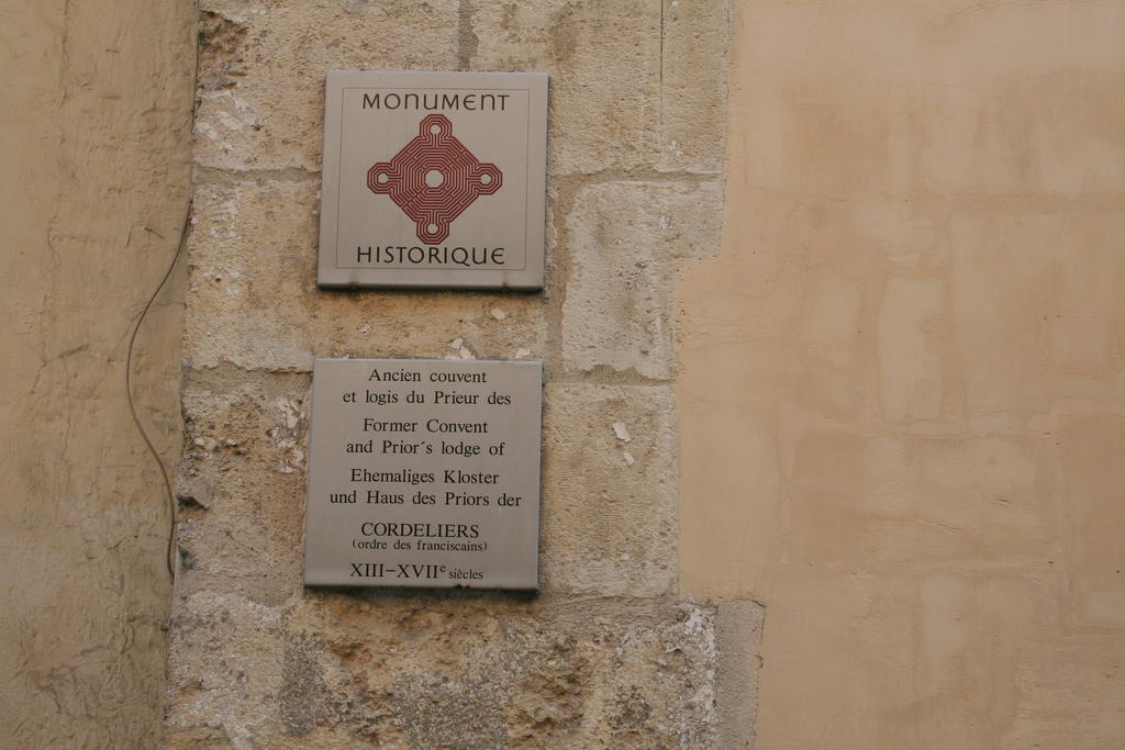 Apartamento Le Refuge Des Cordeliers Laon Exterior foto